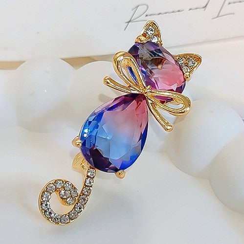 Unique Cat Brooch Design - Image 5