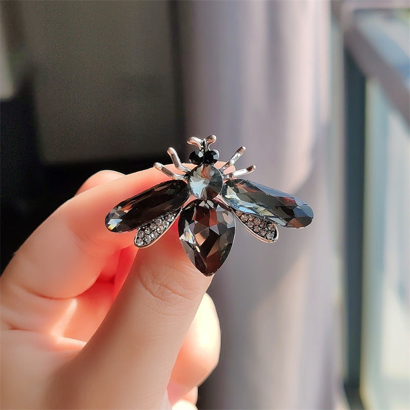 Glass Acrylic Bee Brooch with sparkly rhinestones