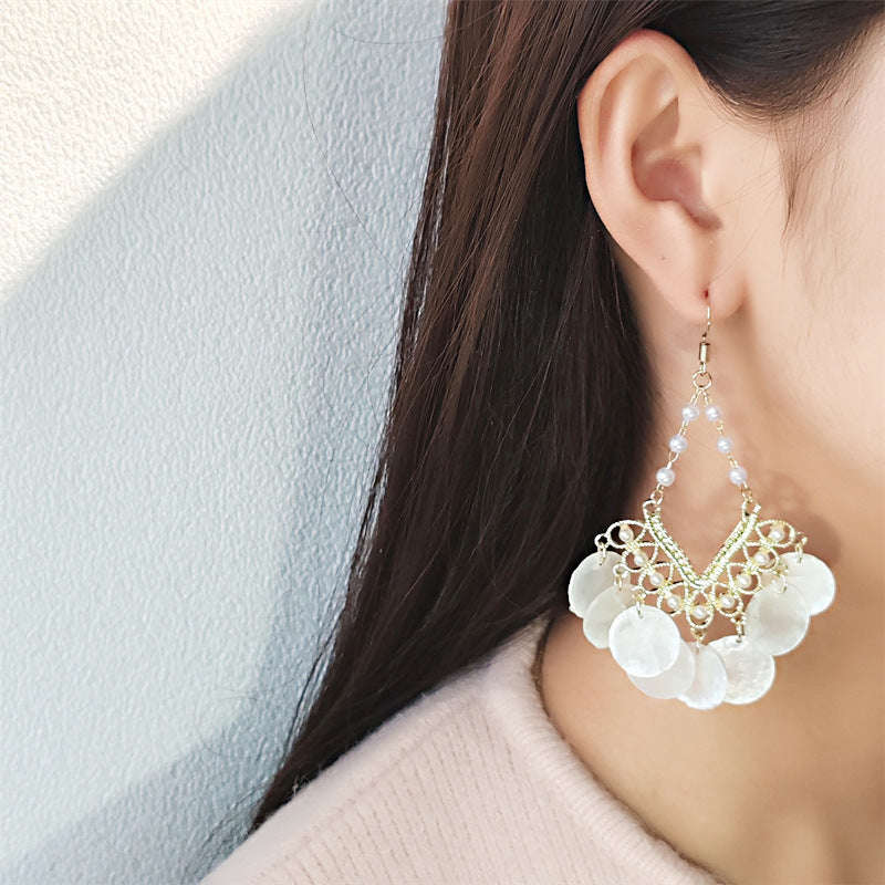 Chic Vintage Shell Tassel Earrings image 4