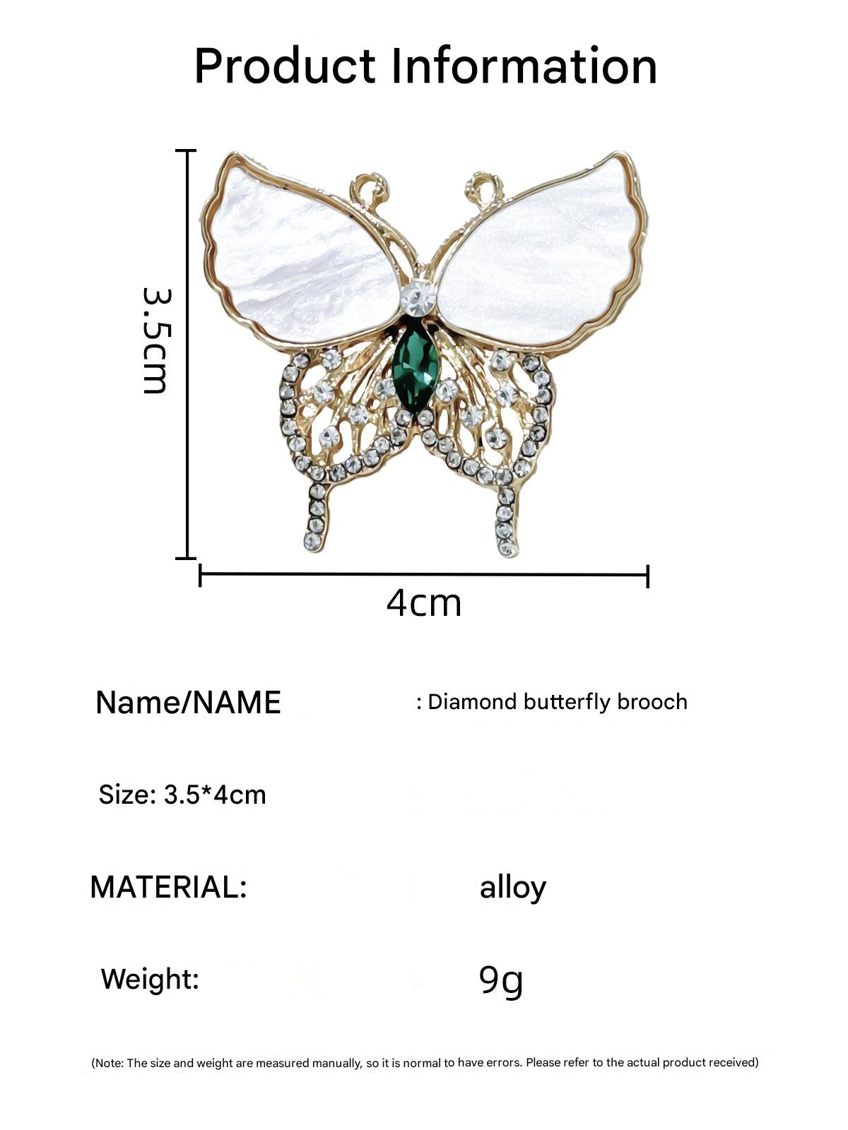 Close-Up of Elegant Brooch - Image 2