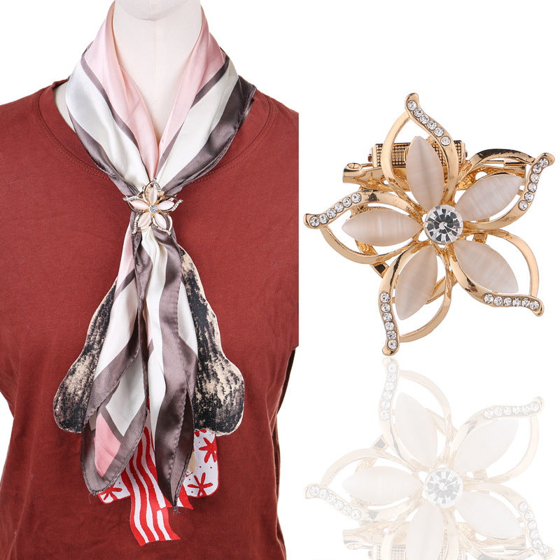 Durable Alloy Brooch with Electroplated Finish