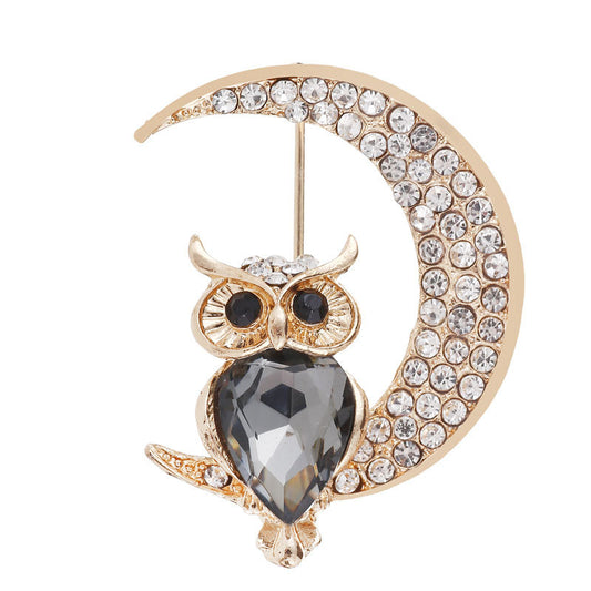 Model Wearing Owl Brooch Image 7