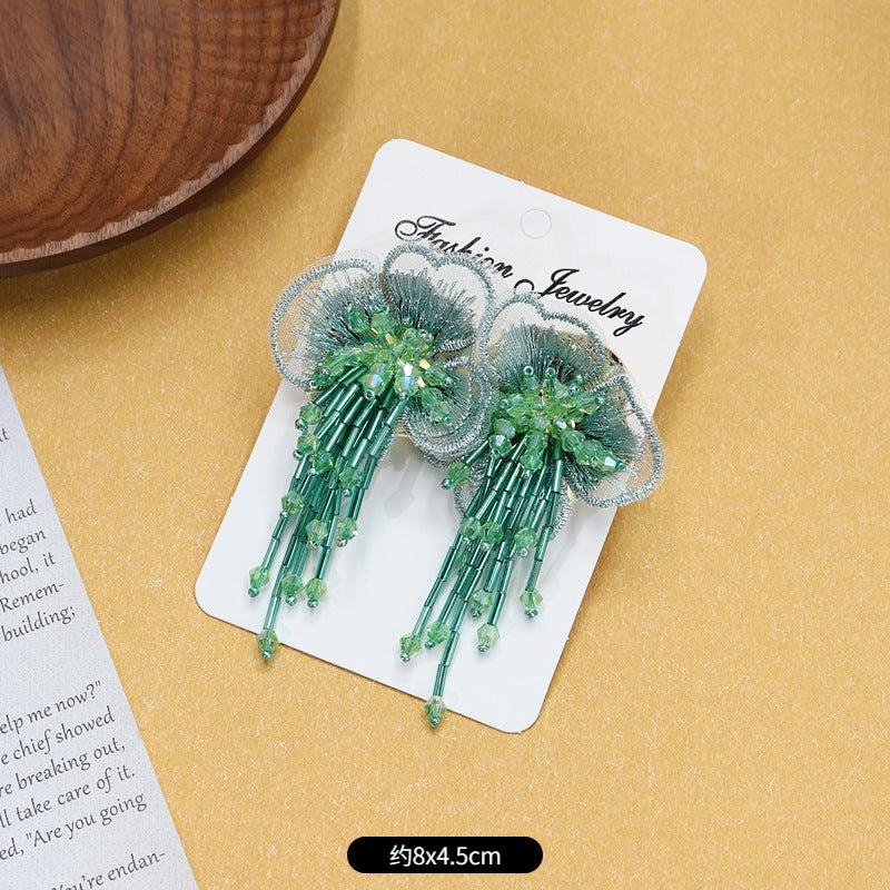 Earrings in stylish display box image 8