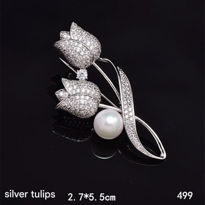 Elegant floral brooch pin for women