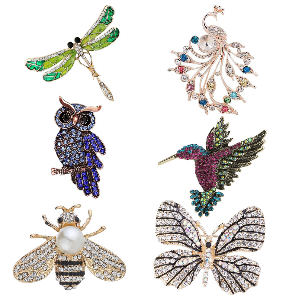 Stylish dragonfly brooch