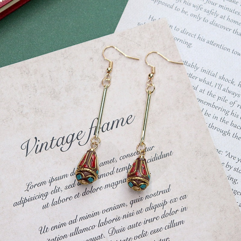 Fashionable earrings for women 4