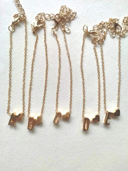 Elegant heart letter bracelet