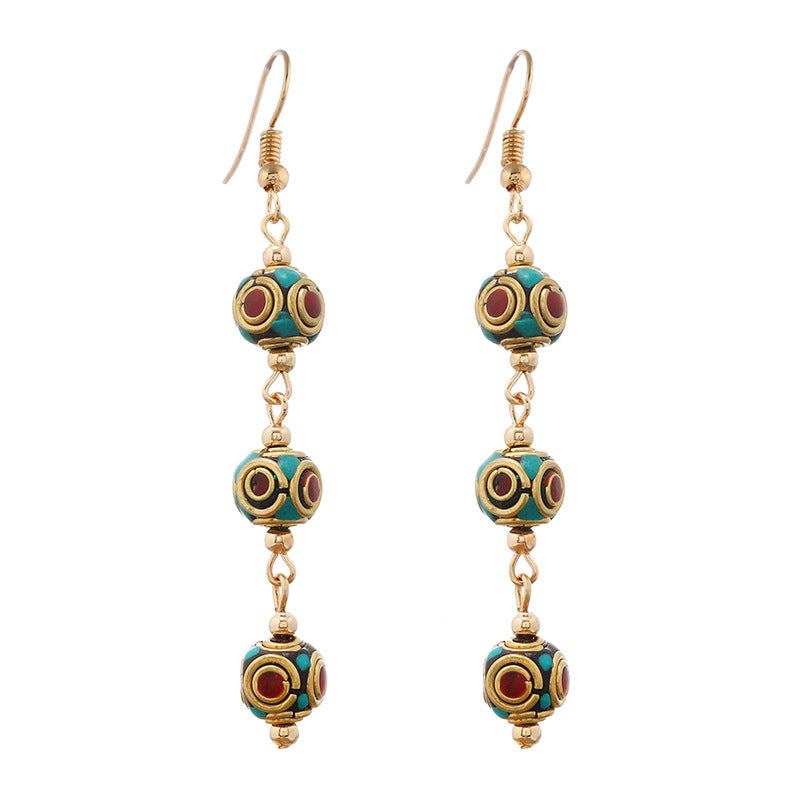 Fashionable earrings for women 4