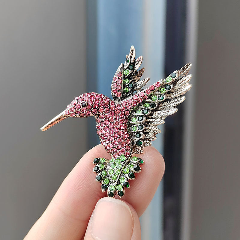 Beautifully Designed Hummingbird Pin 5