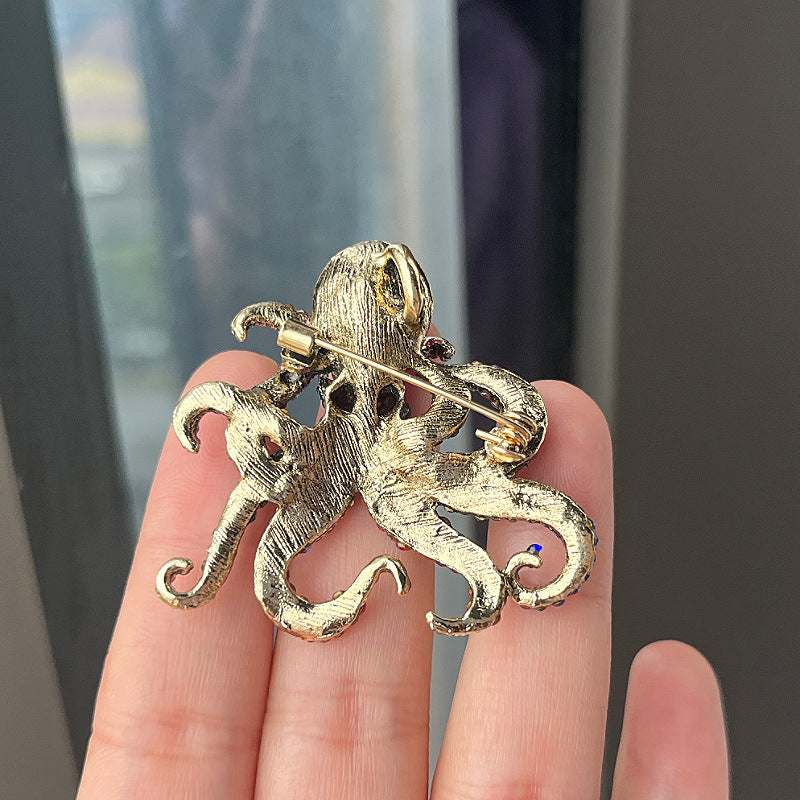 Rhinestone octopus brooch with shine