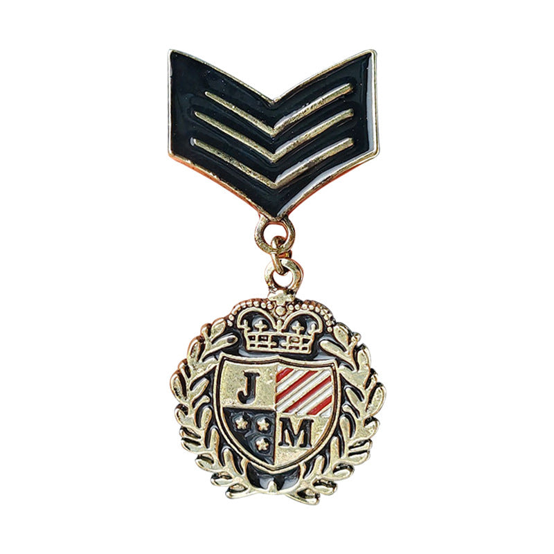 Stylish crown shield brooch for gifting