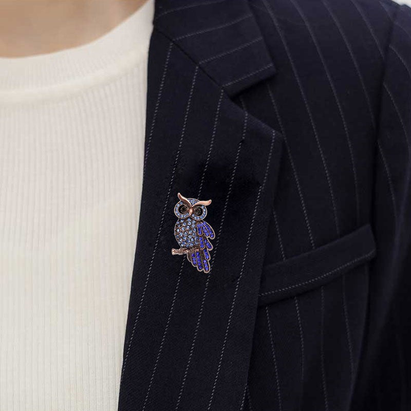 Unique animal brooch collection
