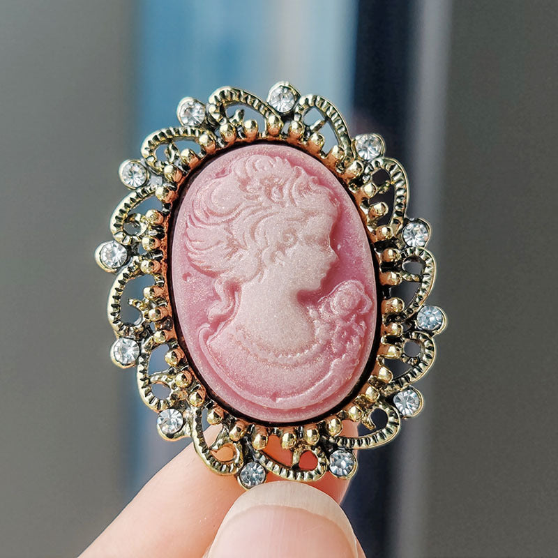 Fashionable Floral Brooch for Women