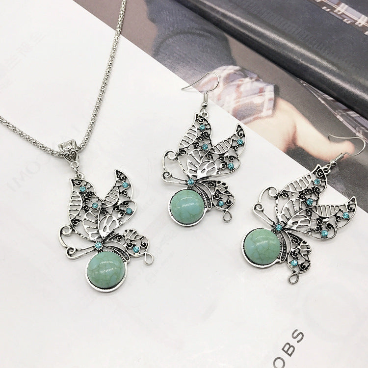 Variety of styles from the earring set - image 4