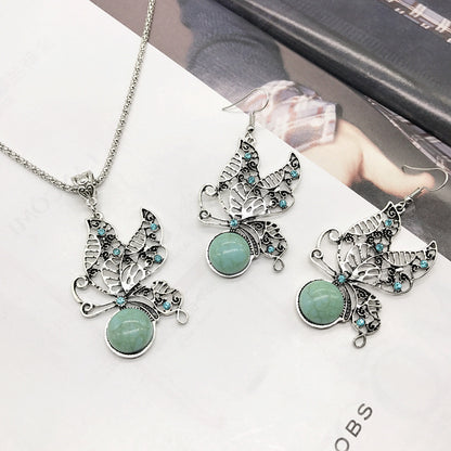 Variety of styles from the earring set - image 4