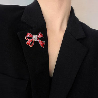 Chic Pink Bow Brooch with Rhinestones Image 1