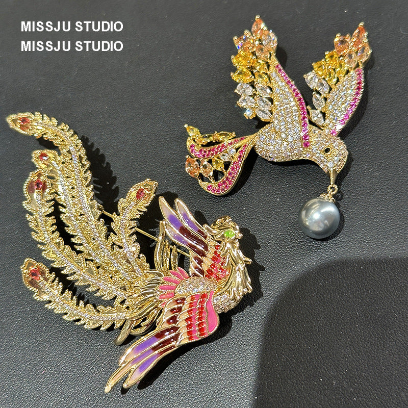 Unique fashion brooch with sparkly detail image 10