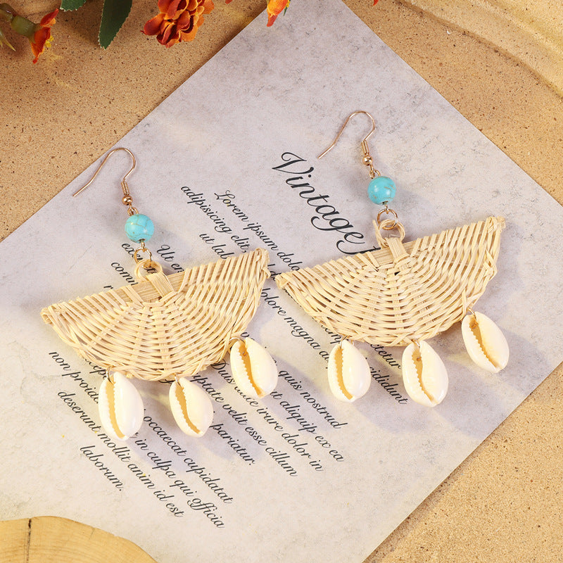 Bohemian vintage woven rattan earrings design 1