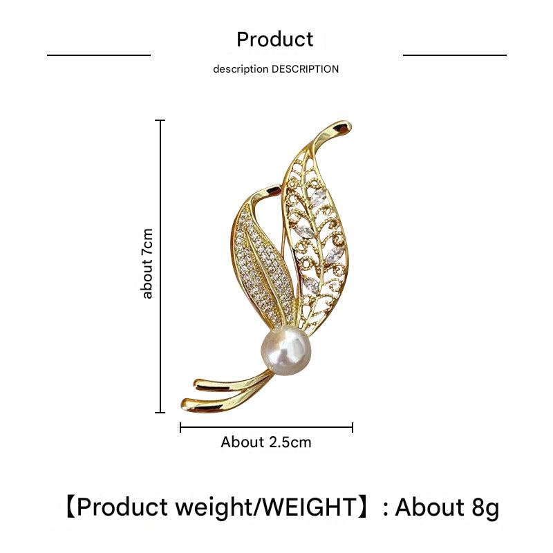 Fashion Accessory Leaf Brooch Close-up - Image 3