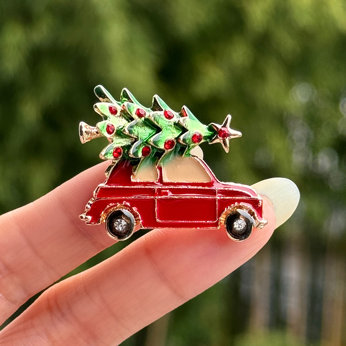 Creative Alloy Holiday Car Pin Close-Up