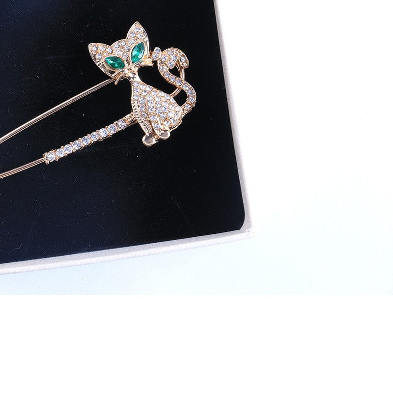 Assorted Brooches for Women - Image 10