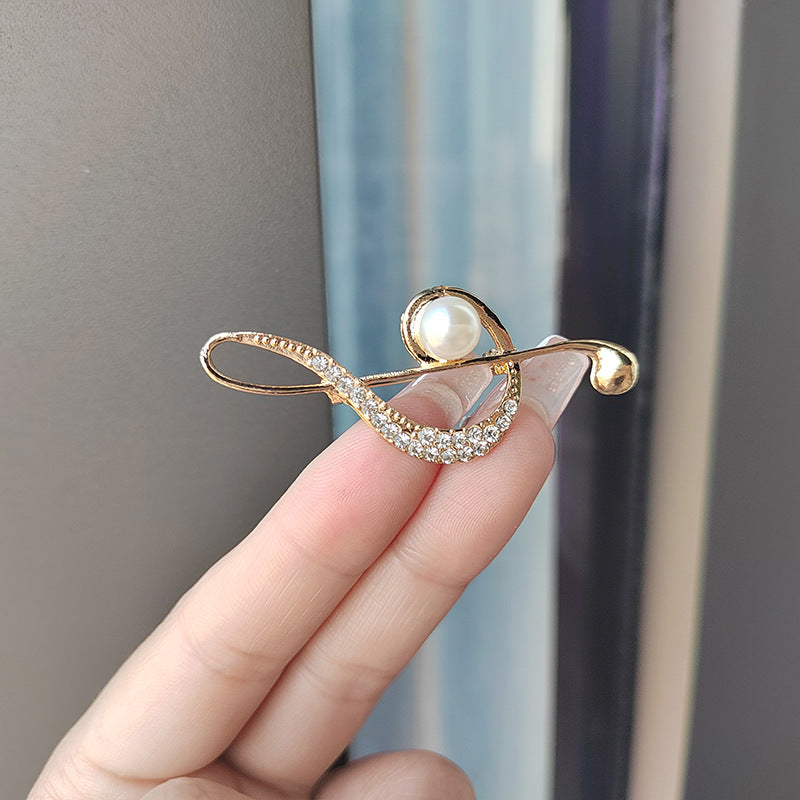 elegant alloy brooch with rhinestones