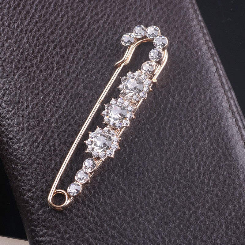Floral Brooch for Women - Image 4