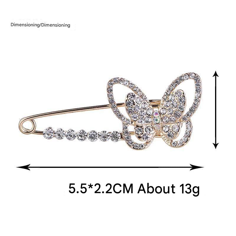 Close-up of Pearl Brooch - Image 8