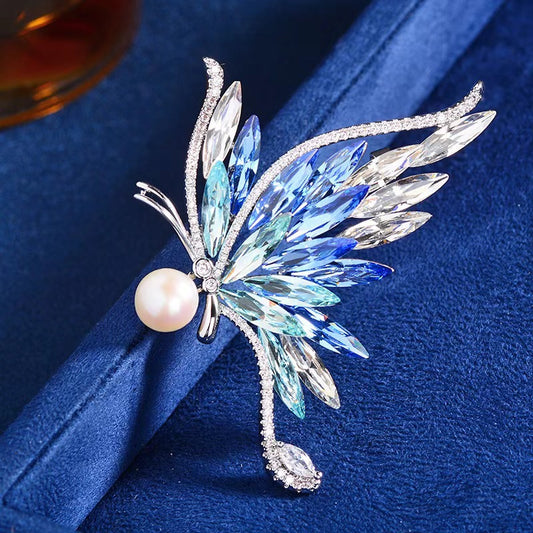 Elegant animal accessory for women butterfly design