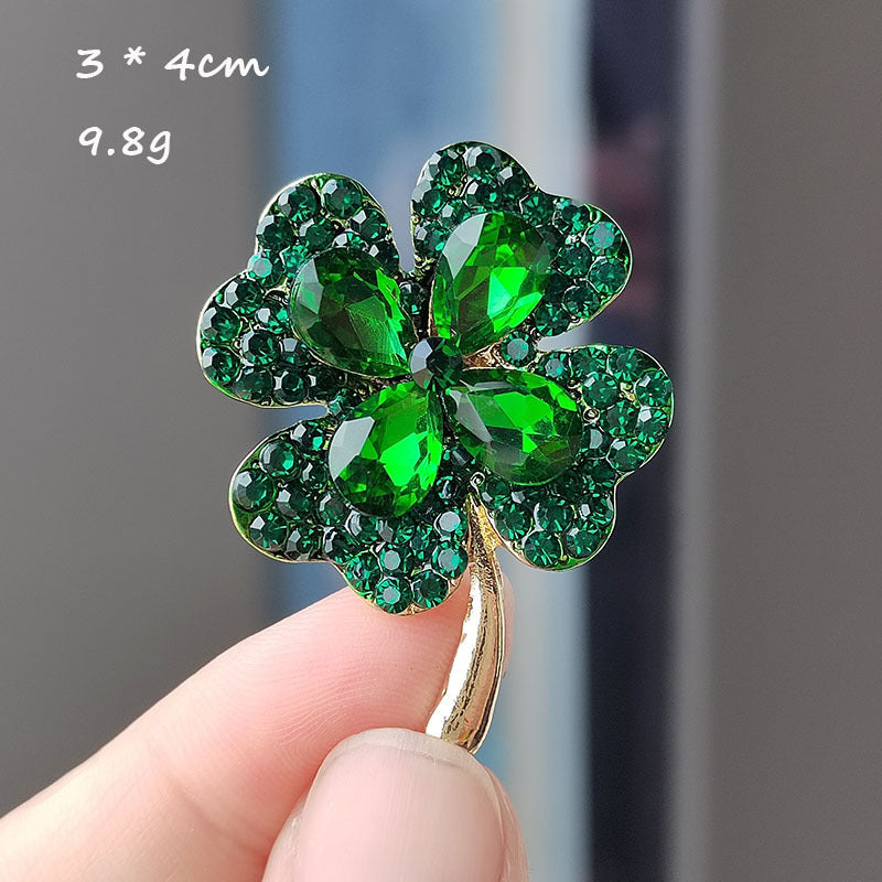 Elegant four-leaf clover pin