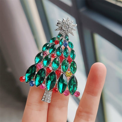 brooch featuring intricate design and finish image 8