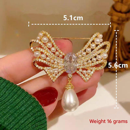 Versatile brooch design image 7