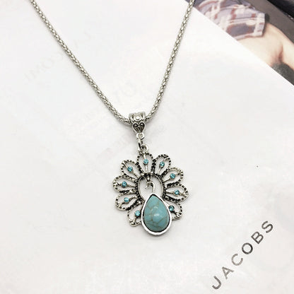 Vintage bohemian necklace and earring set with turquoise accents - image 1
