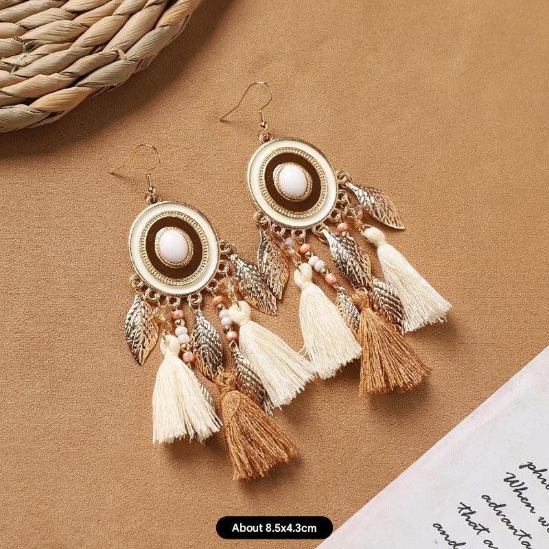 Elegant vintage style earrings