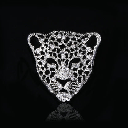 Elephant decorative brooch