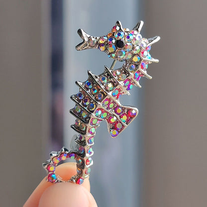 Cartoon Seahorse Pin Brooch Men's and Women's Accessory Image 2