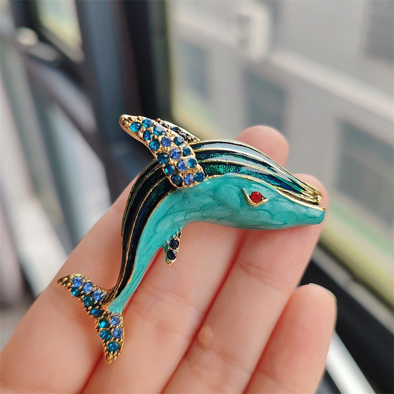 Unisex decorative brooch for jackets and bags