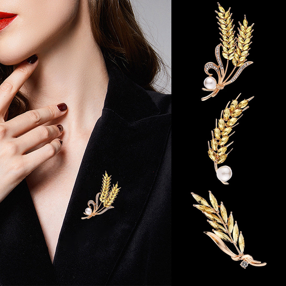 Colorful peacock pin accessory
