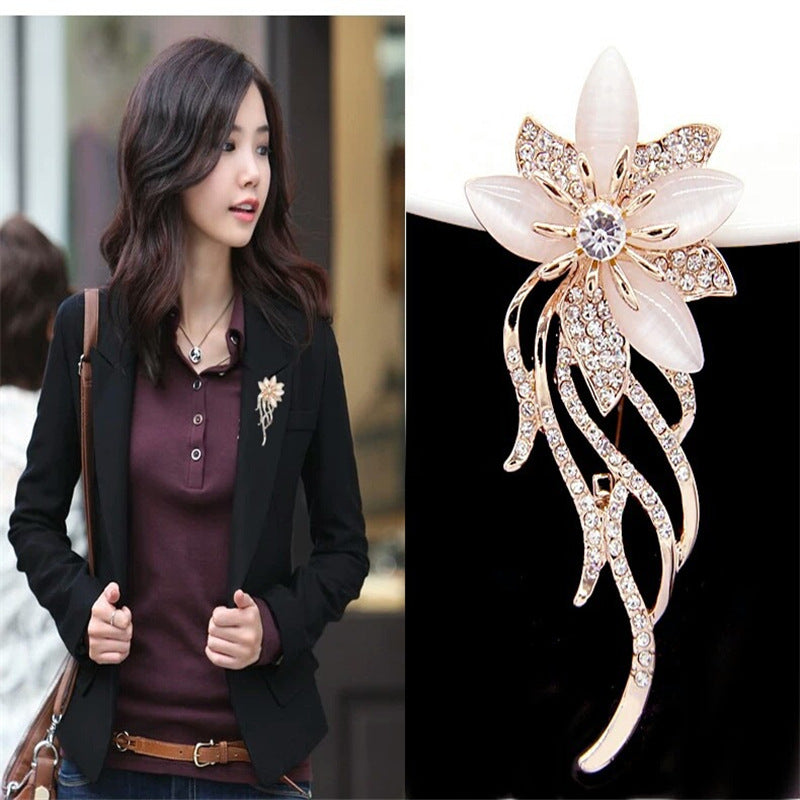 Intricate Floral Design Brooch - Women Accessories