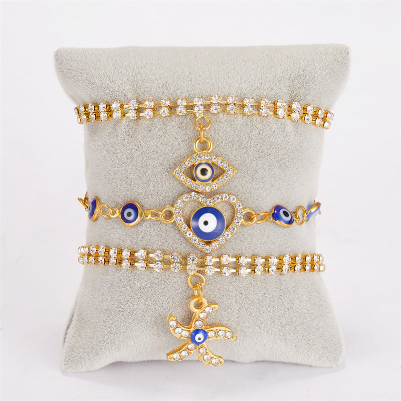 Fashionable bracelet perfect for gift giving