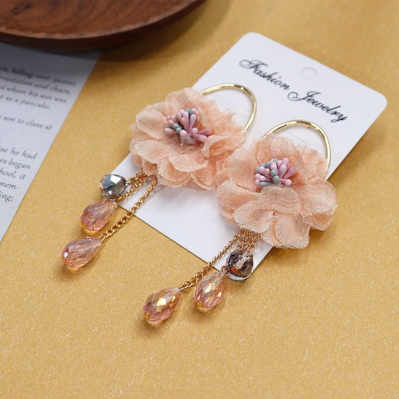 Fashionable earrings with tassels image 5