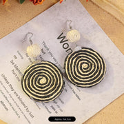 Style 16 (Black and White Donut)