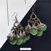 11 - Vintage Feather