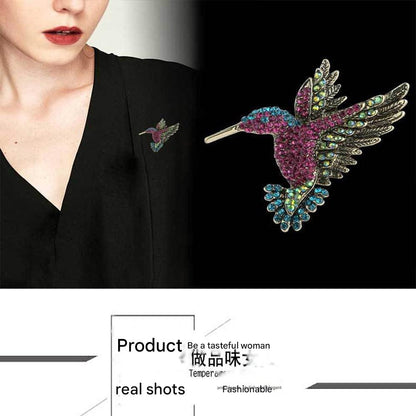 Charming animal-themed brooch