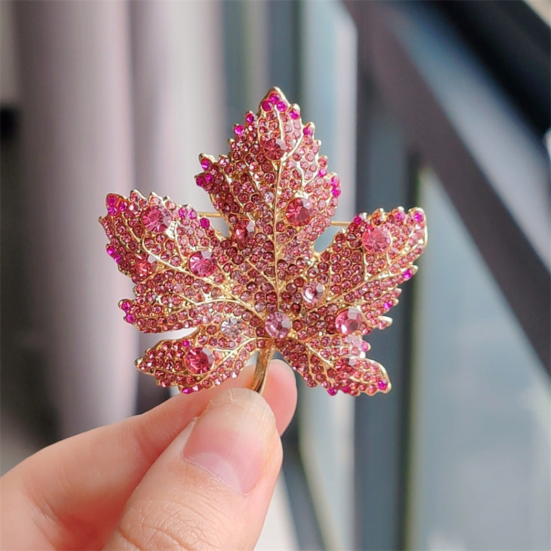 Leaf Shape Alloy Brooch Close-up - Image 8