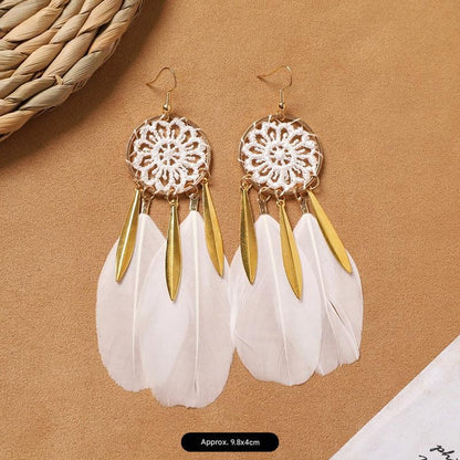 Elegant vintage style earrings