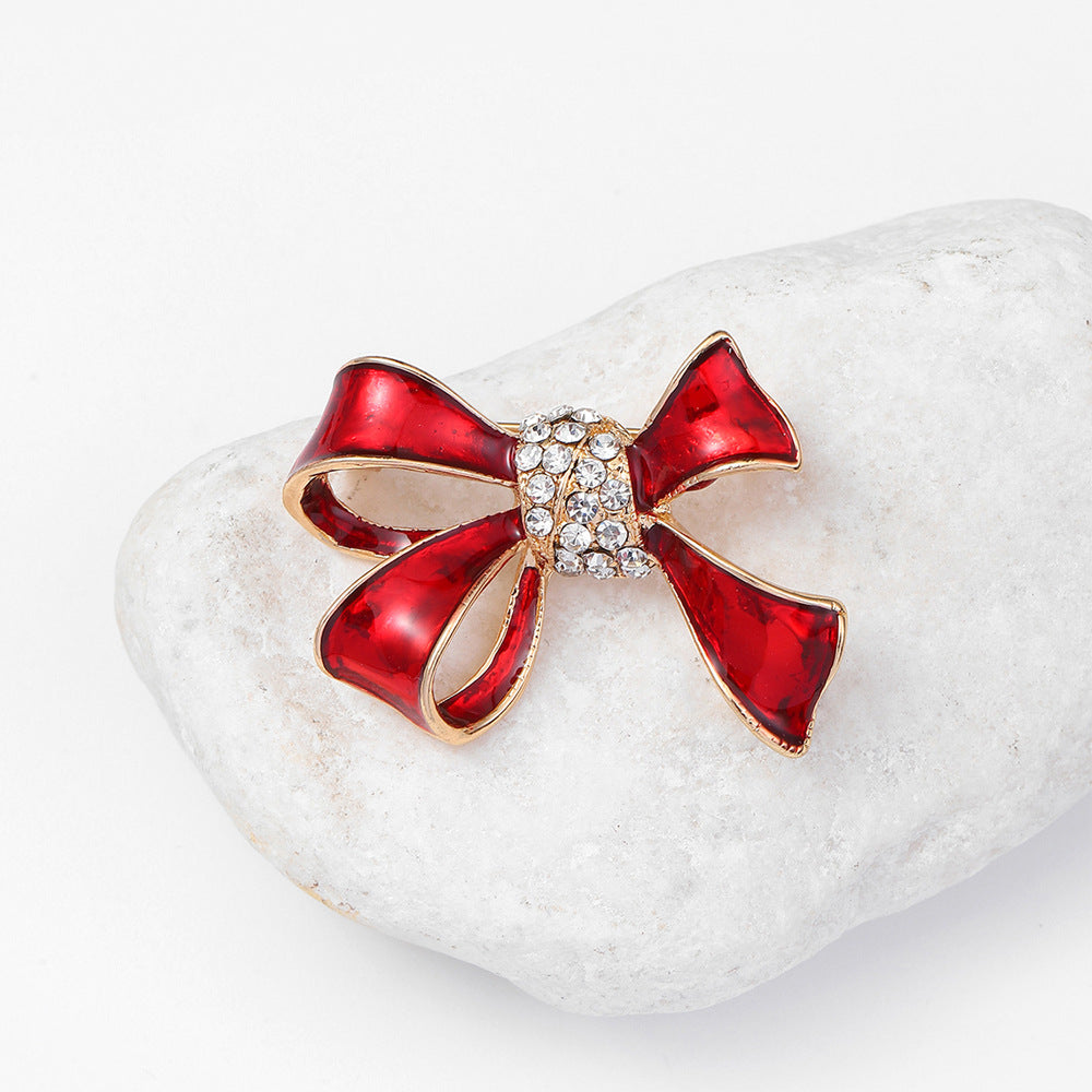 Sparkling Bow Brooch Image 7