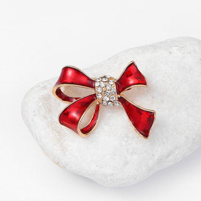 Sparkling Bow Brooch Image 7